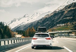 Jak przechowywać box dachowy?