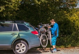 Jaki bagażnik rowerowy na hak 4 rowery